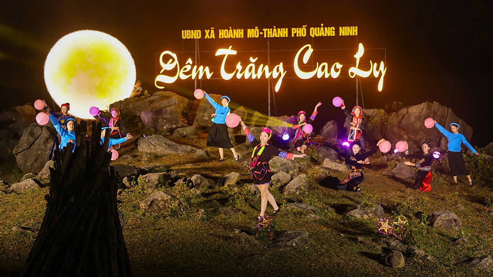 Huyền diệu đêm trăng trung thu trên đỉnh Cao Ly, Quảng Ninh
