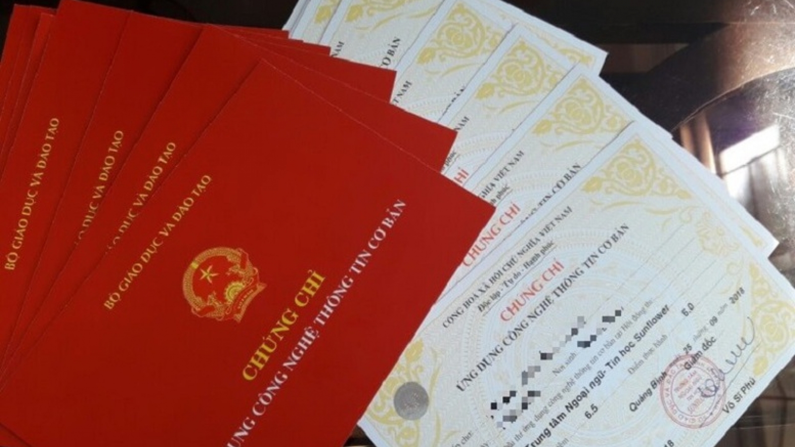 Giá trị thật sau tấm bằng