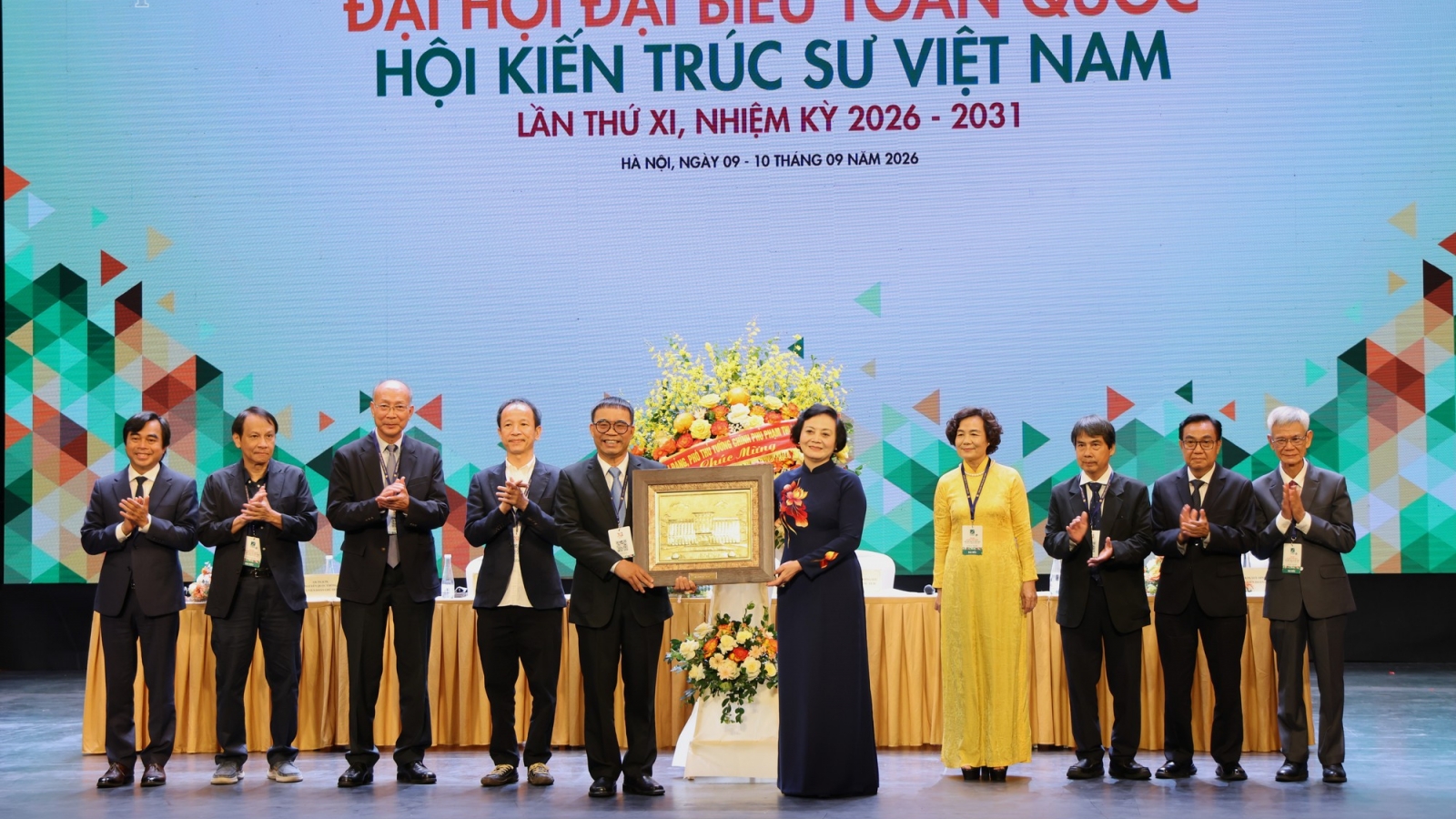 Phó Thủ tướng Phạm Thị Thanh Trà: Lấy lợi ích cộng đồng làm thước đo của kiến trúc