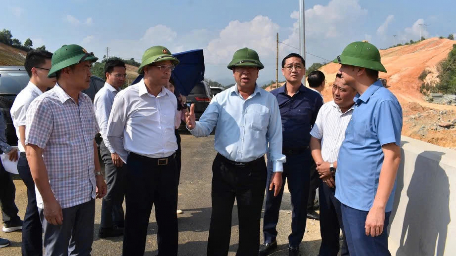 Bộ trưởng Trần Hồng Minh yêu cầu đẩy nhanh tiến độ cao tốc Tuyên Quang - Hà Giang