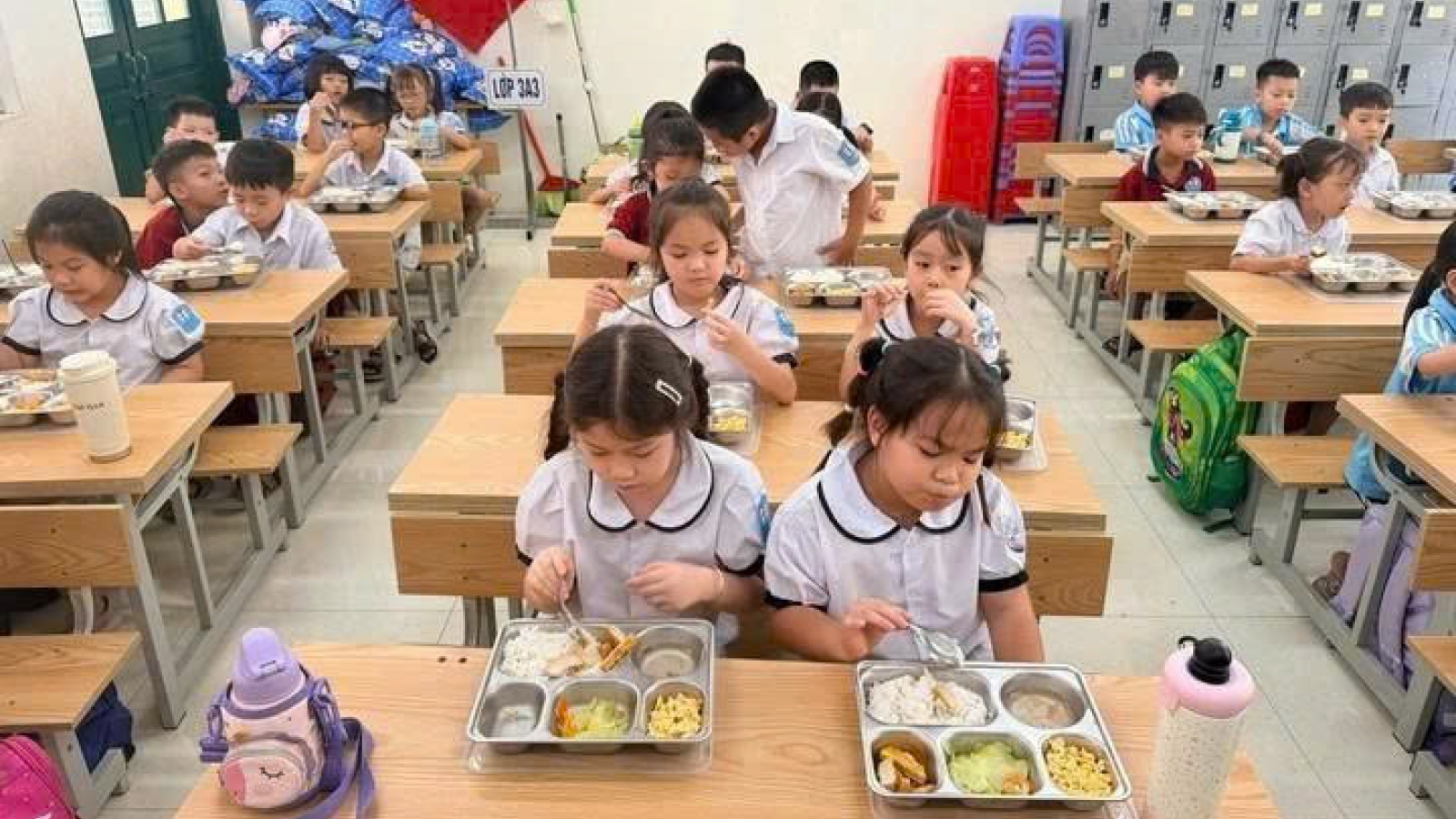 Tăng cường bảo đảm an toàn, chất lượng bữa ăn bán trú trong các cơ sở giáo dục