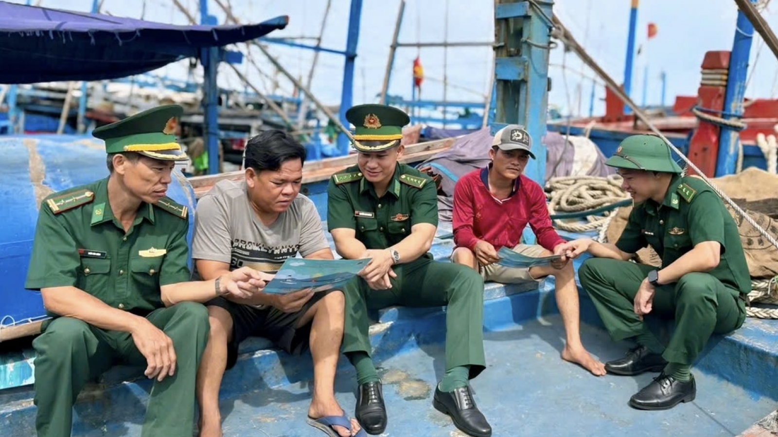 Đắk Lắk: “Cà phê sáng” tuyên truyền chống khai thác IUU