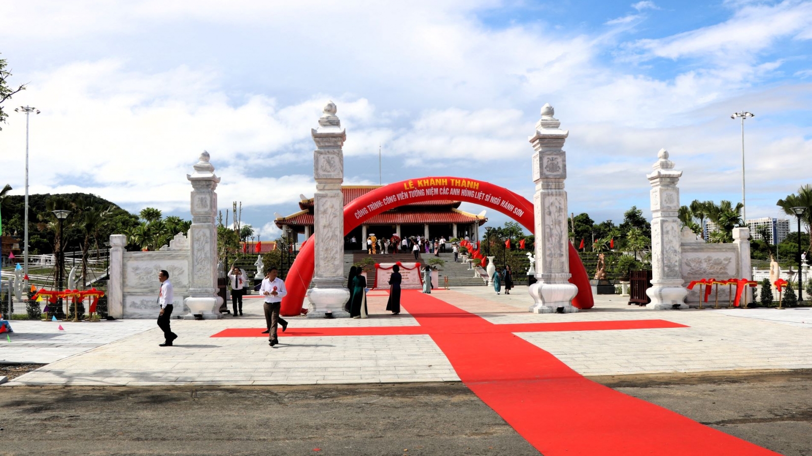 Đà Nẵng khánh thành Công viên tưởng niệm các Anh hùng Liệt sĩ Ngũ Hành Sơn