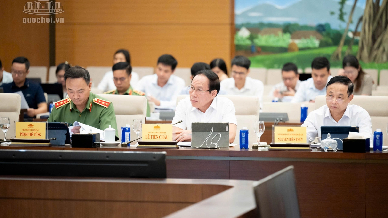 Đề xuất nâng thời hiệu và mức xử phạt vi phạm hành chính