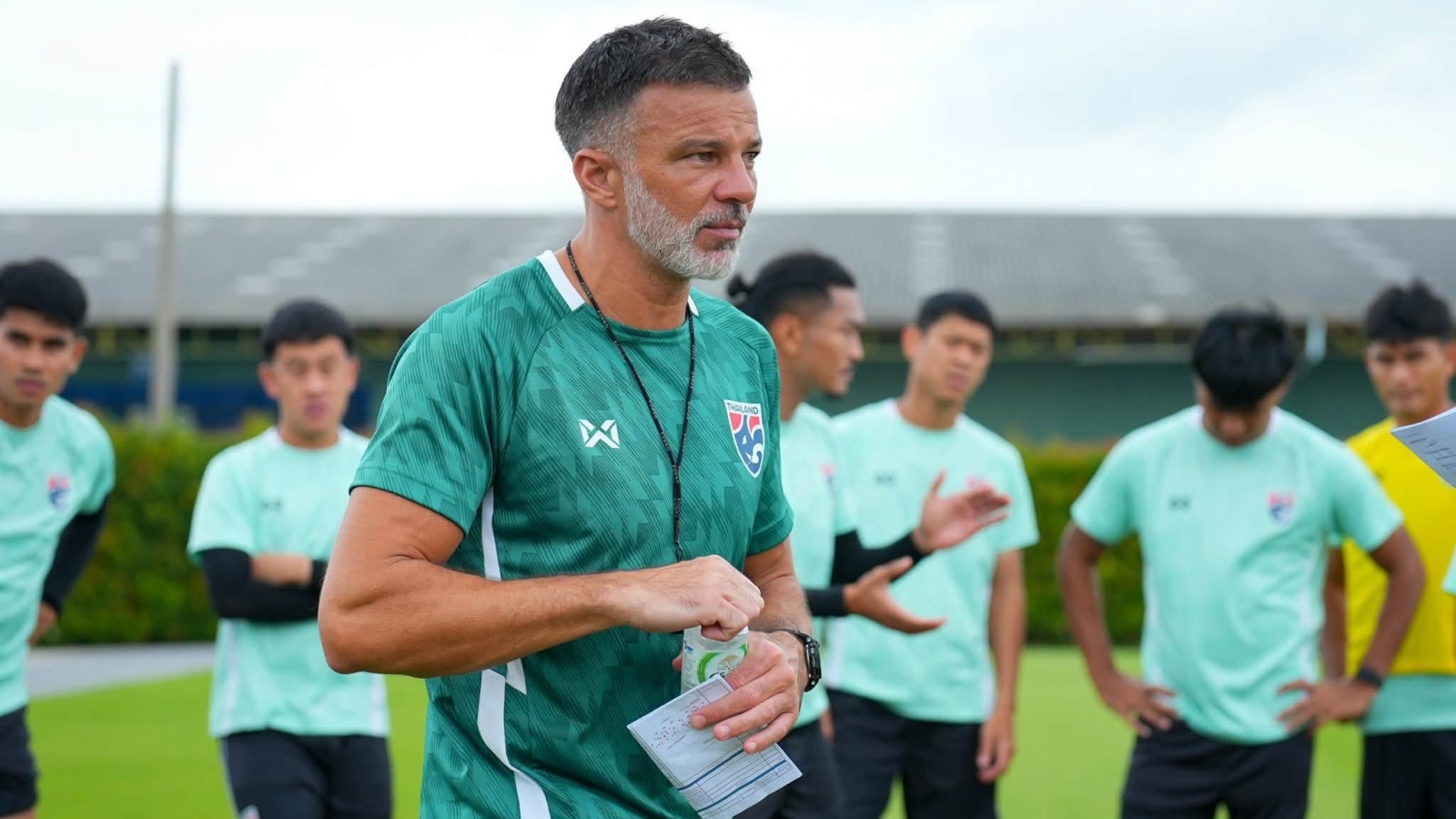 ĐT Thái Lan chốt danh sách dự FIFA ASEAN Cup 2026: Bất ngờ “lão tướng” bị gạch tên