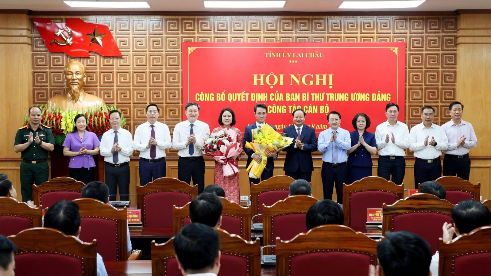 Lai Châu công bố quyết định của Ban Bí thư về công tác cán bộ