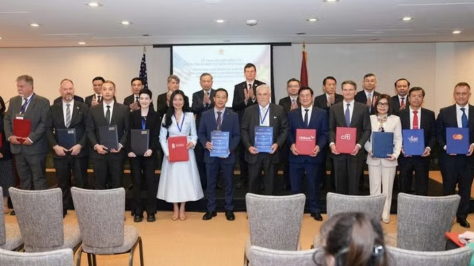 EQuest, Standard Chartered partner to mobilise US$325 mn for Vietnam education