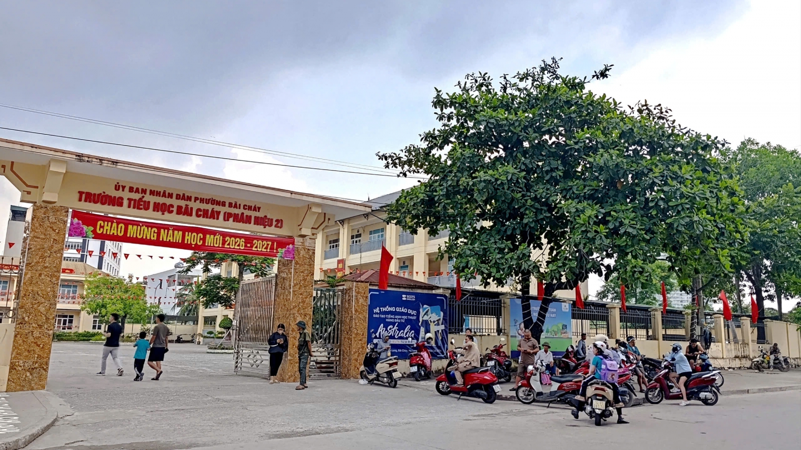 Quảng Ninh tăng cường bảo đảm an toàn giao thông đầu năm học