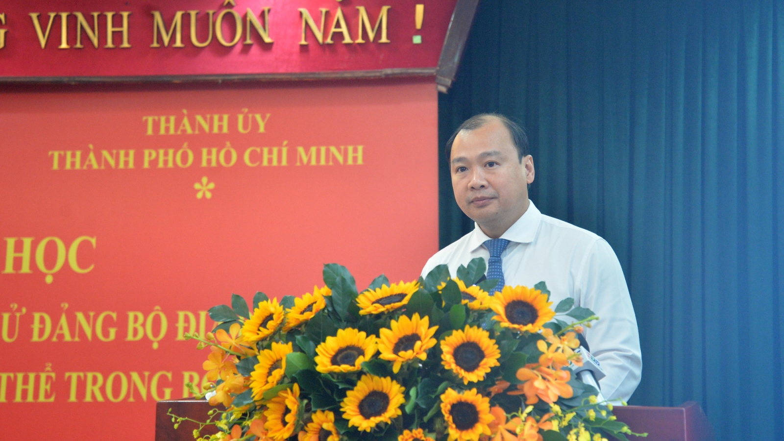 Giữ mạch lịch sử Đảng bộ địa phương sau sắp xếp
