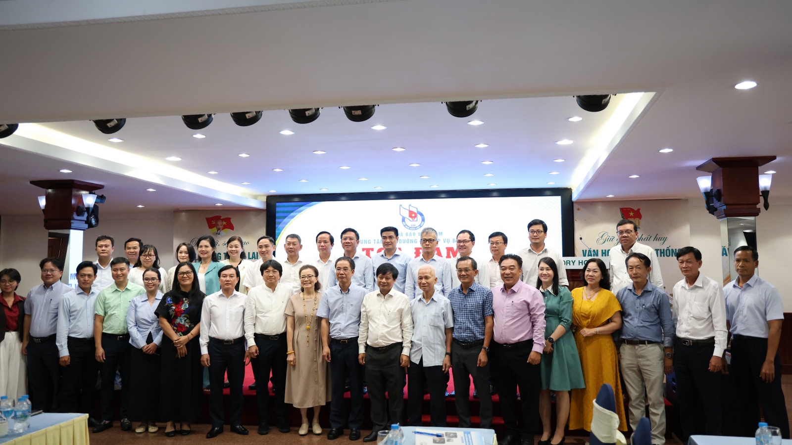 AI hỗ trợ làm báo nhưng không thể chịu trách nhiệm thay nhà báo