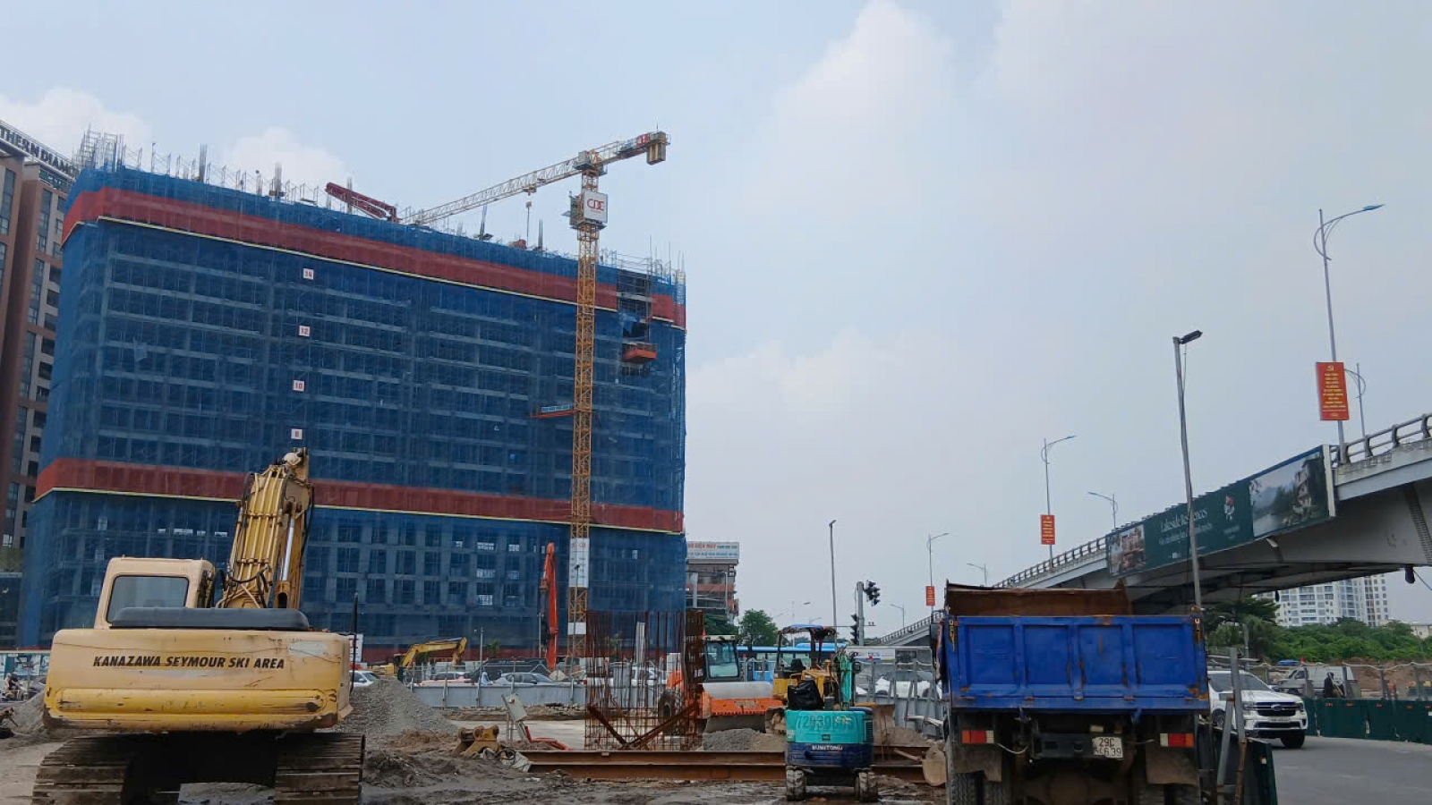 Thiếu hụt nhân lực xây dựng: Có phải do đơn giá nhân công quá thấp?