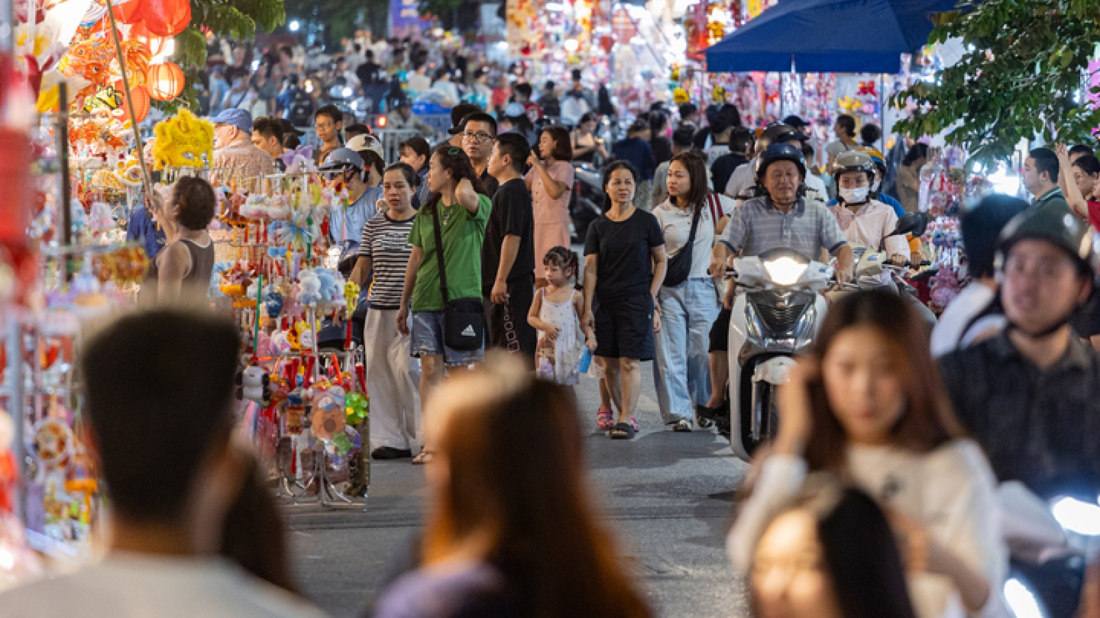 Trung thu năm 2026 là ngày nào, thứ mấy?