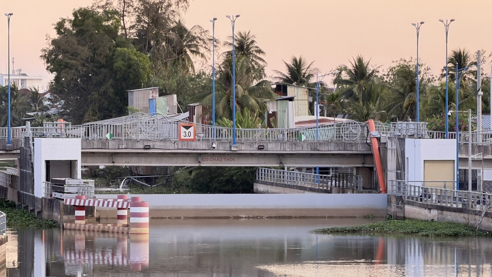Dự báo mực nước ở mức báo động III, nhiều địa phương ở Cần Thơ sẽ bị ngập