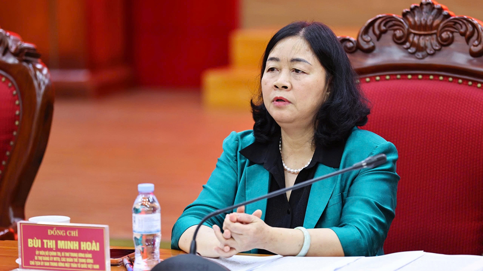 Thông qua dự thảo kết quả kiểm tra với Ban Thường vụ Đảng ủy MTTQ, các đoàn thể TƯ