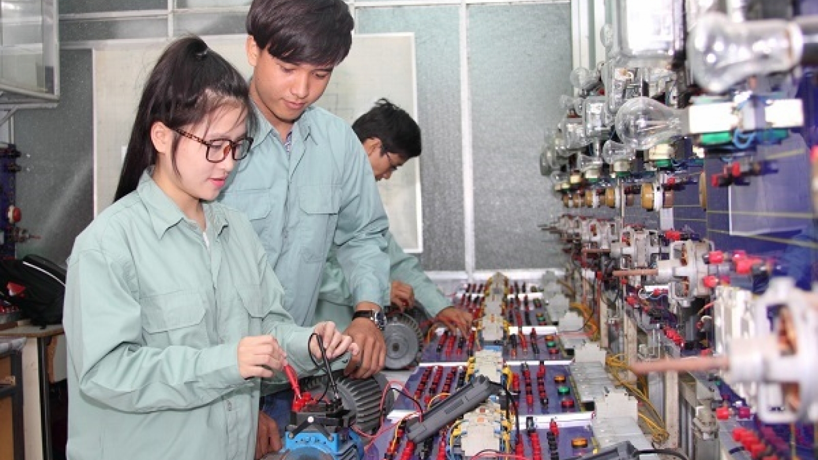 Bộ GD-ĐT đề xuất tối đa 30 người học/nhà giáo, tối thiểu 12m² đất/người học
