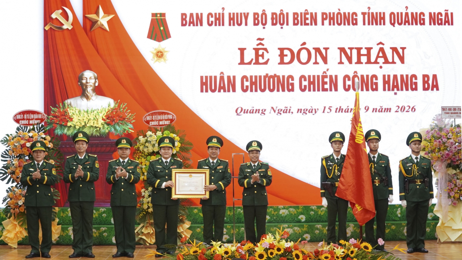 Bộ đội Biên phòng Quảng Ngãi đón nhận Huân chương Chiến công hạng Ba
