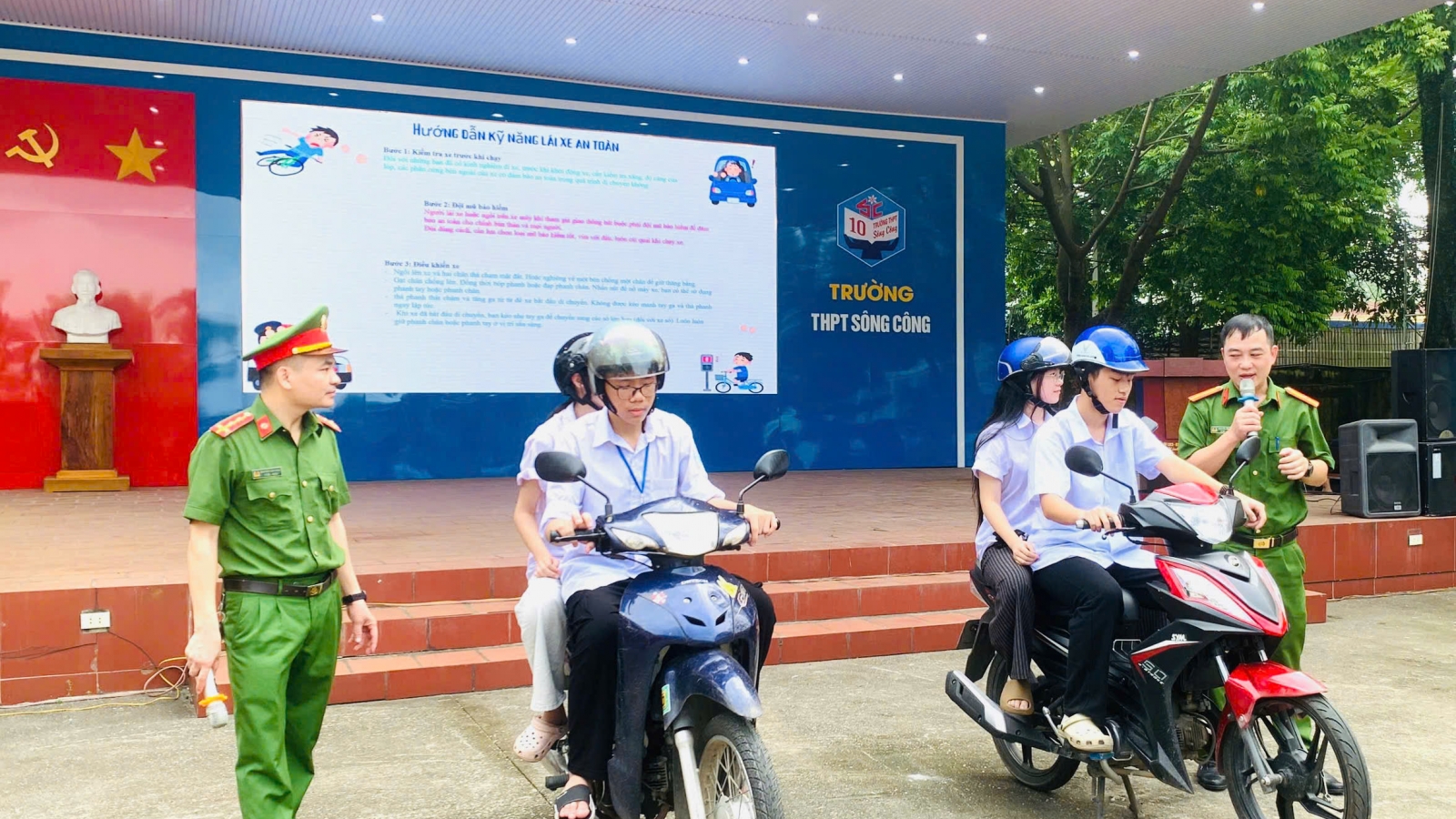 Thái Nguyên dạy kỹ năng lái xe an toàn cho gần 6.000 người dân