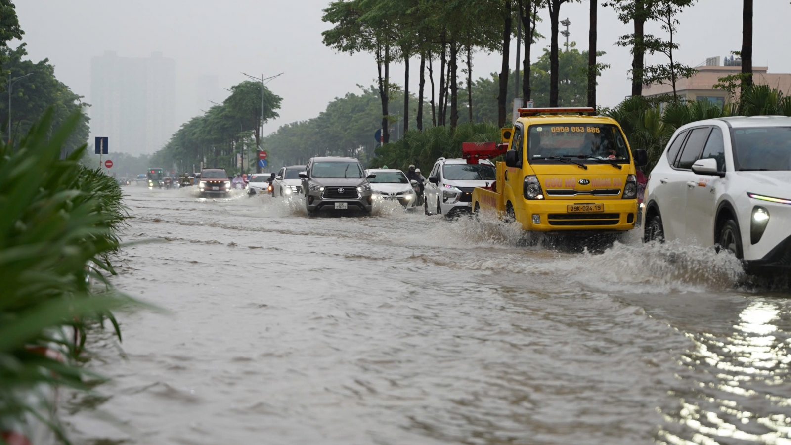 Hà Nội không xảy ra tình trạng úng ngập kéo dài dù mưa lớn cực đoan trên 500mm