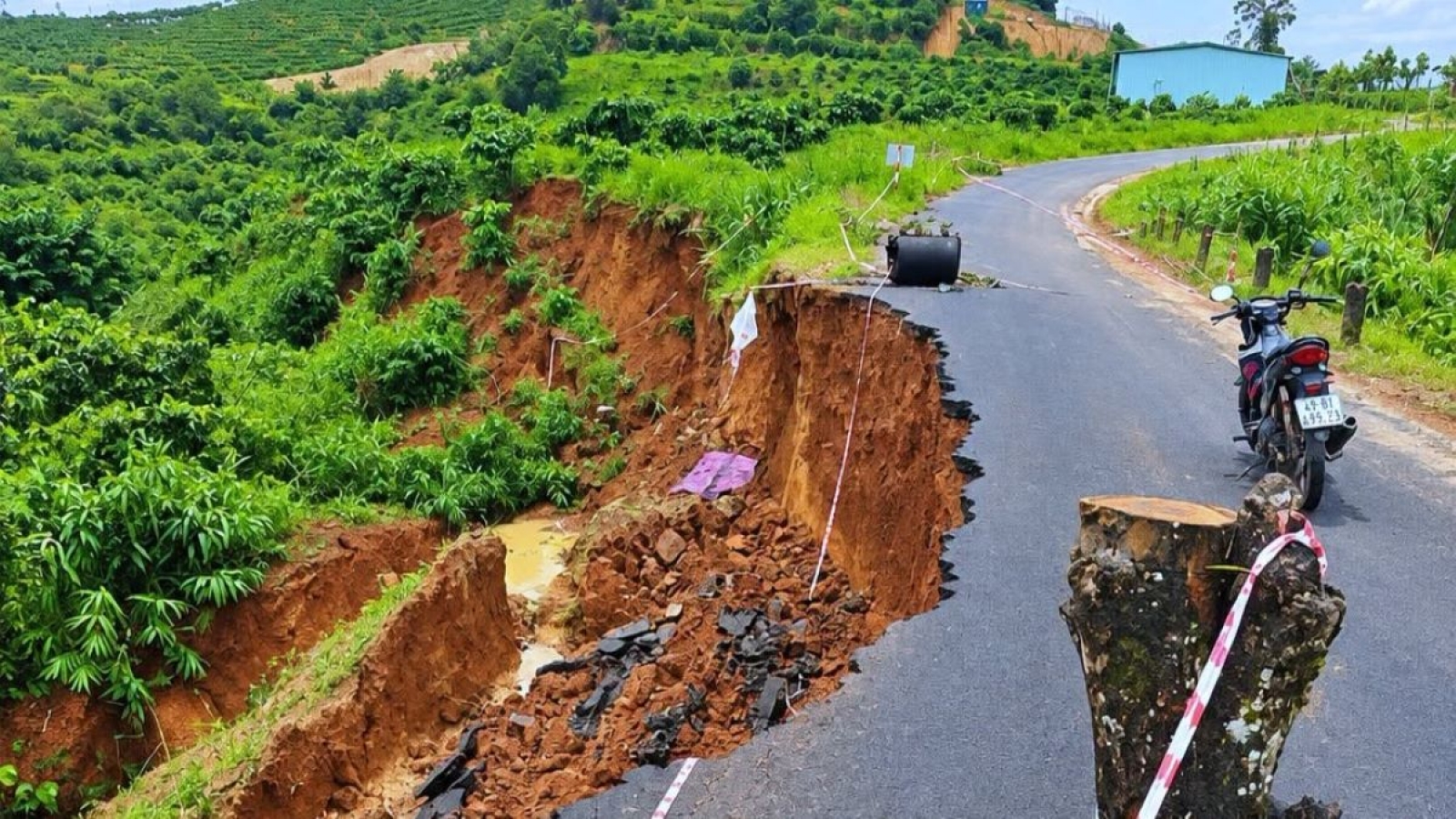 Nỗi lo sạt lở, lũ quét giữa mùa mưa ở Lâm Đồng