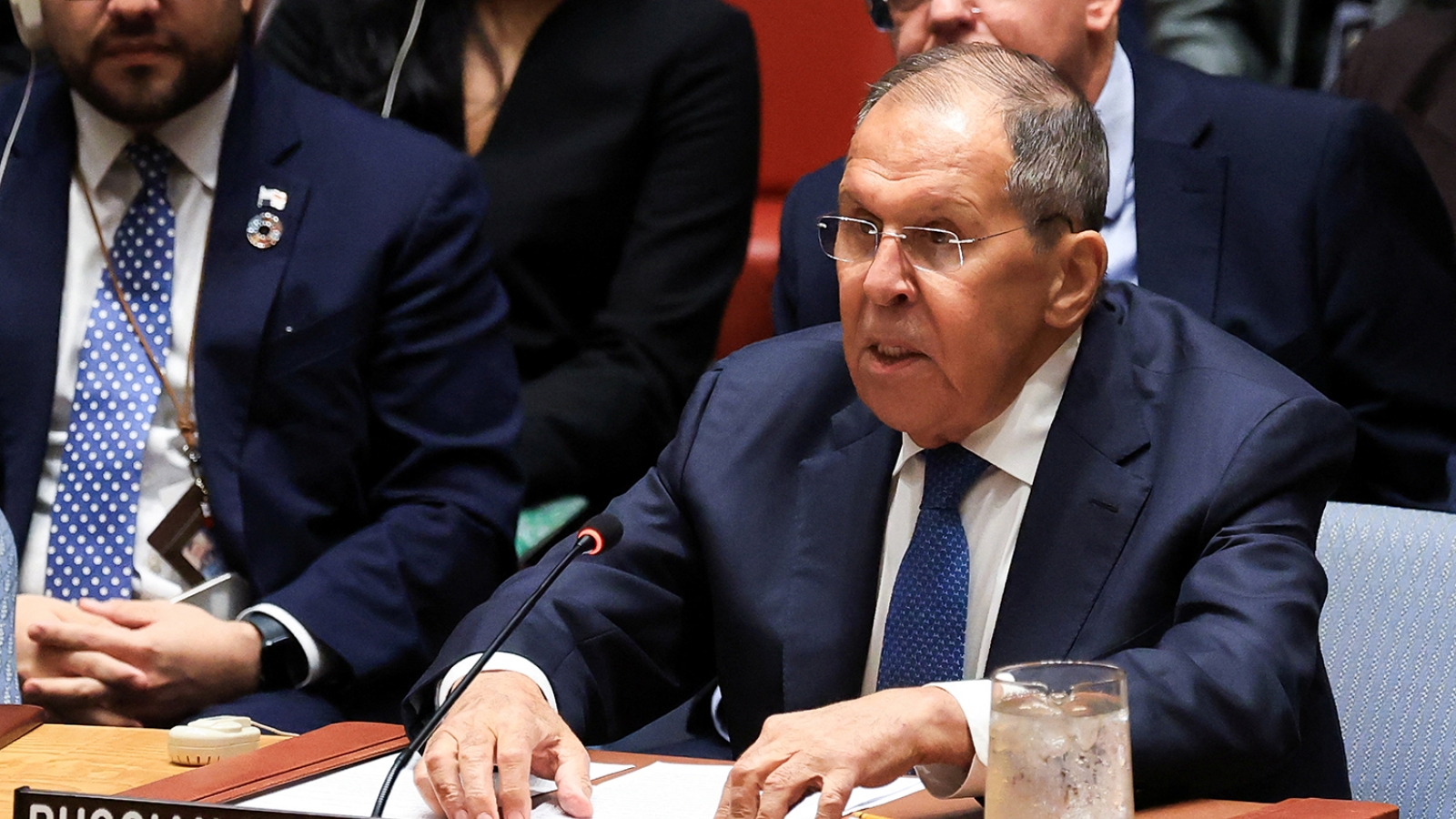 Ngoại trưởng Lavrov: Nga sẽ không ngừng chiến dịch ở Ukraine để đàm phán hòa bình