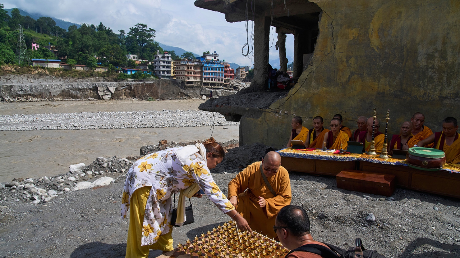 Nepal tưởng niệm các nạn nhân trong trận lũ quét