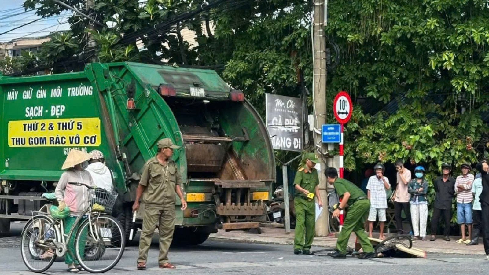 Tai nạn giữa ô tô tải và xe đạp khiến một người tử vong ở Đồng Tháp