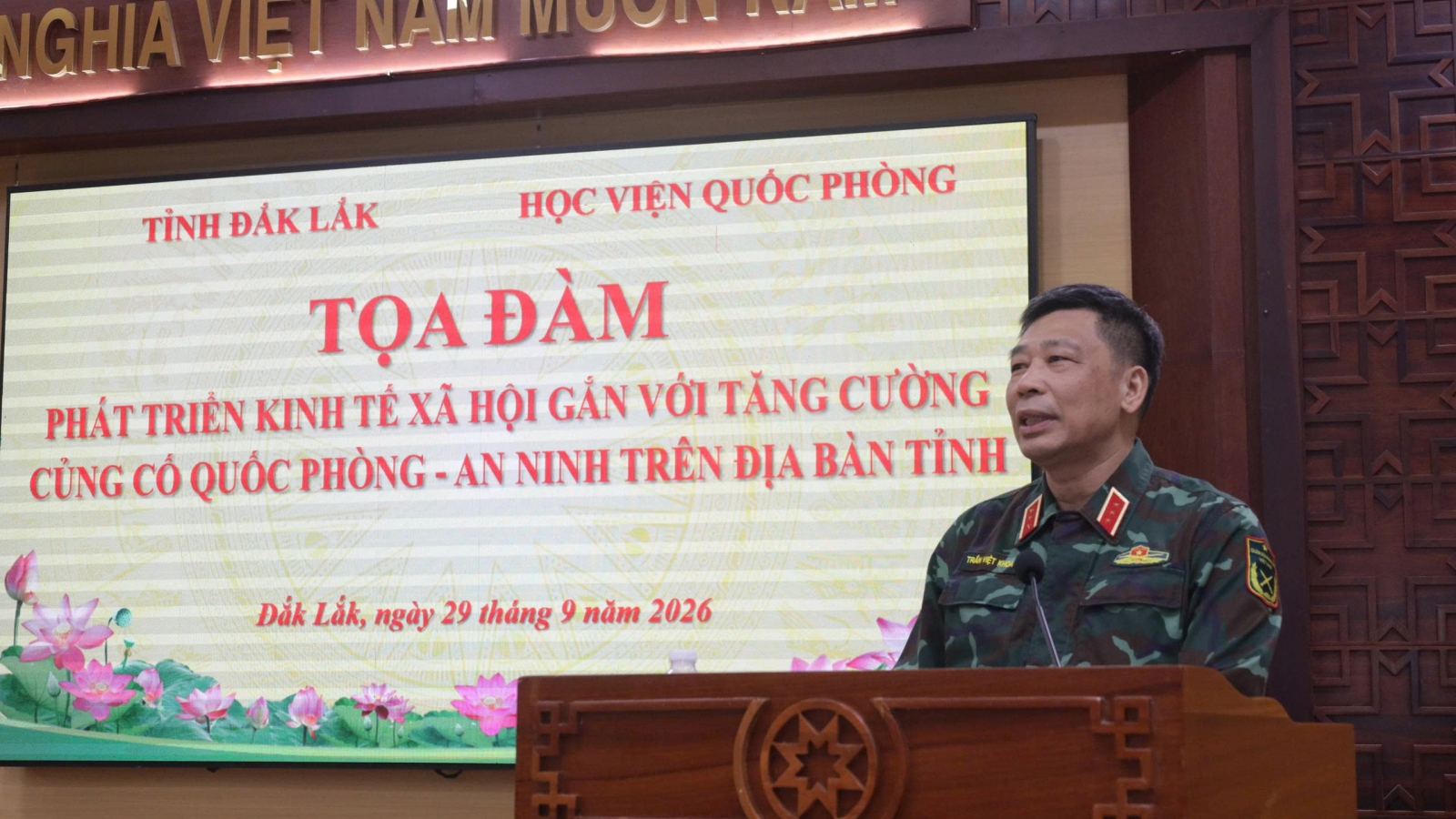 Đắk Lắk gắn phát triển kinh tế - xã hội với củng cố quốc phòng, an ninh