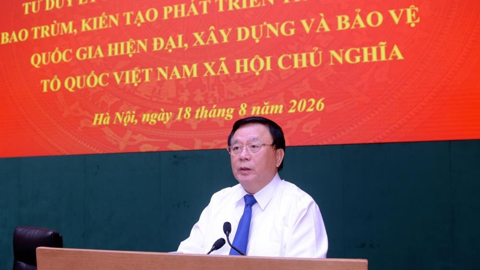 Từ “kết hợp” đến tích hợp an ninh với phát triển