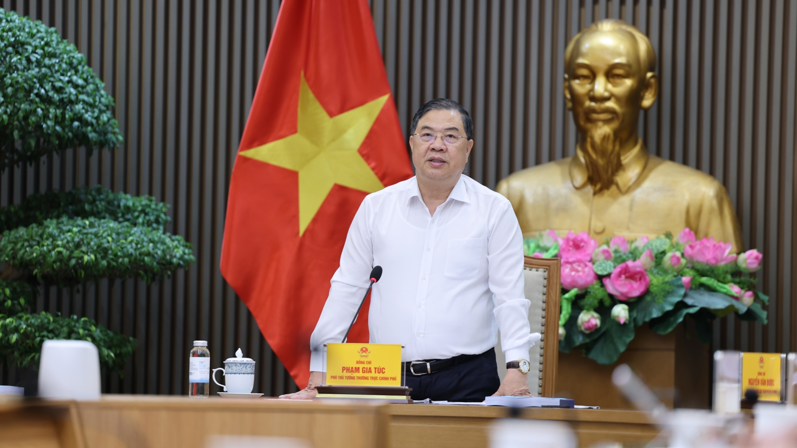 Phó Thủ tướng Thường trực: Đổi mới quản trị ngành nông, lâm, thủy sản