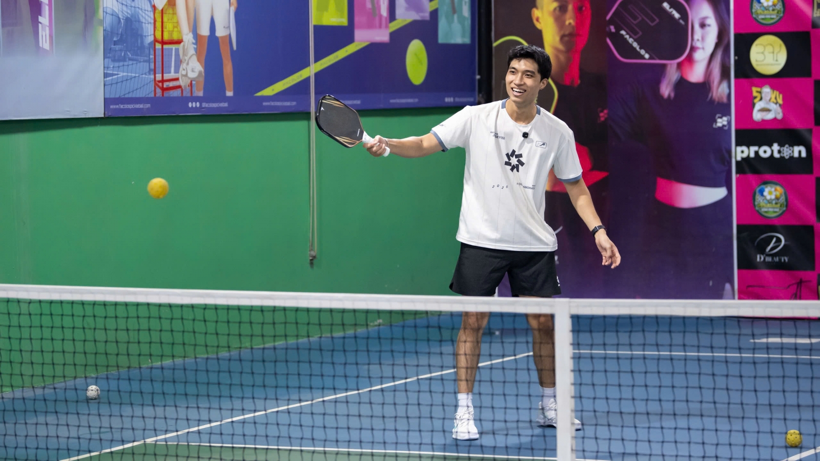 Nhập môn Pickleball: Cách tạo nhịp khi Dink tại khu vực Bếp