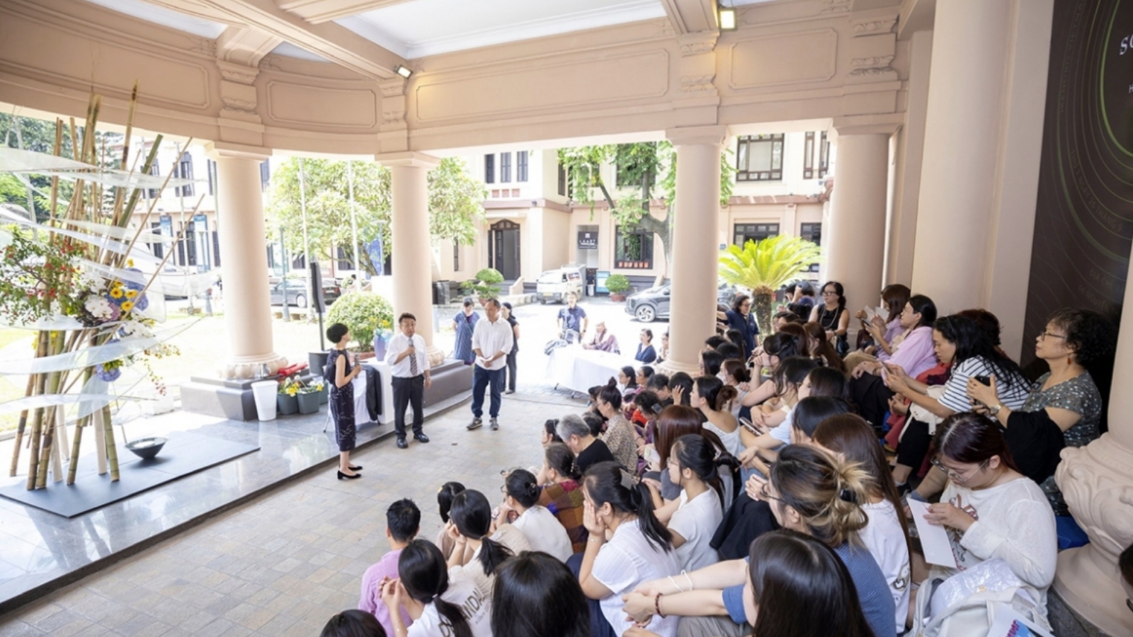 Japanese Ikebana performance 'Sazanami Vol.1' brings 'Moon Waves' to Hanoi