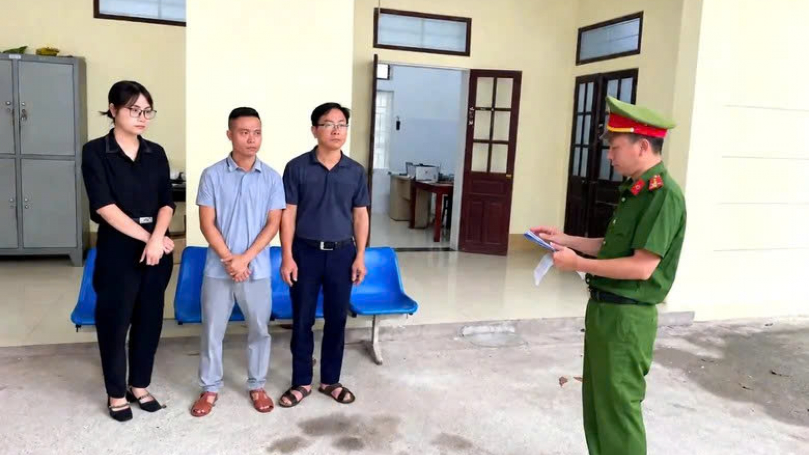 Phú Thọ khởi tố 3 bị can trong vụ kê khai hóa đơn xăng, dầu bất thường