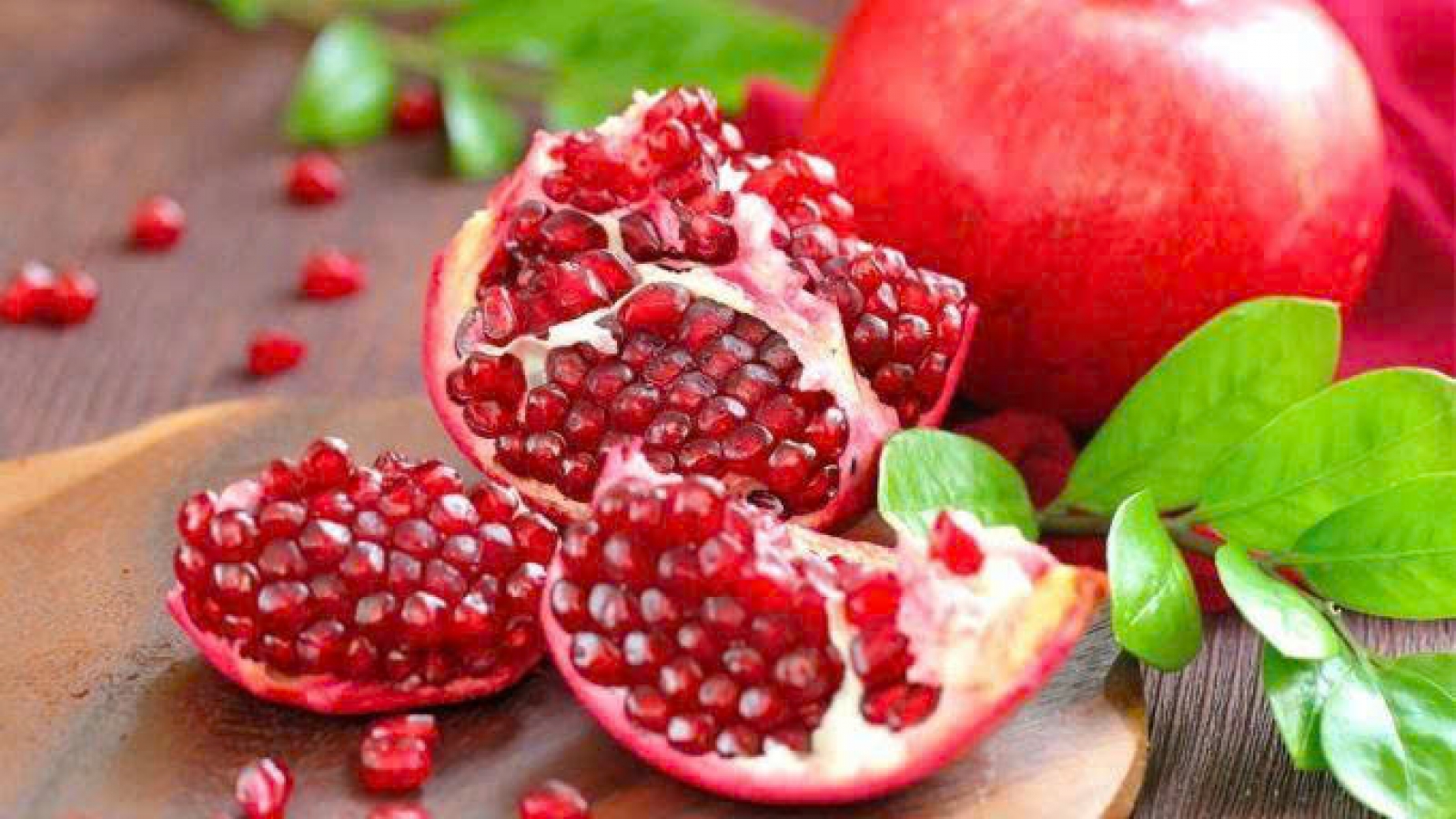 5 loại rau củ, trái cây màu đỏ tốt cho tim mạch