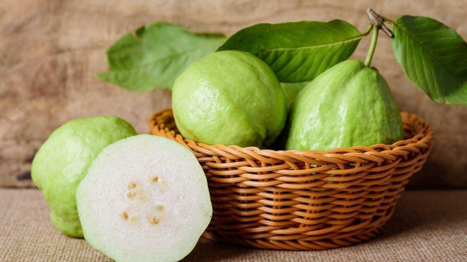 Loại quả bình dân được ví như “siêu trái cây”, ăn thường xuyên ngày càng khoẻ đẹp