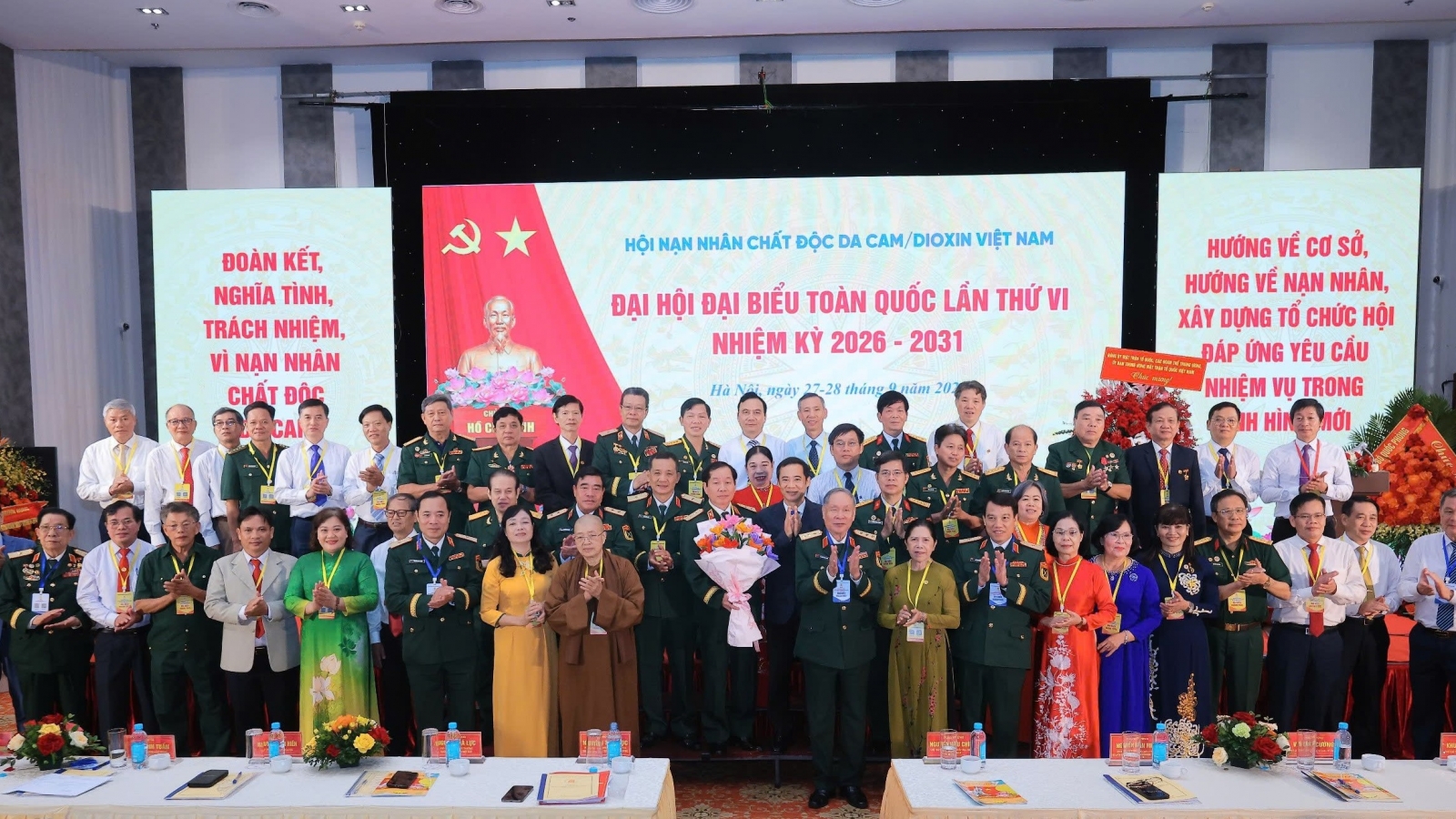 Trung tướng Nguyễn Hữu Chính tái đắc cử Chủ tịch Hội Nạn nhân chất độc da cam/dioxin Việt Nam