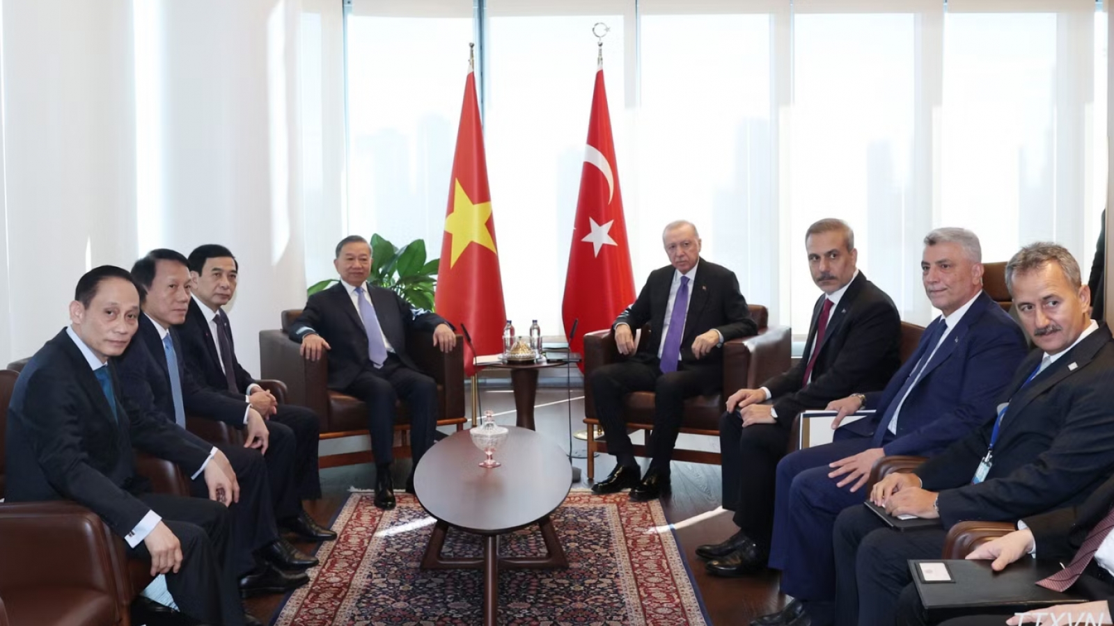 Tổng Bí thư, Chủ tịch nước Tô Lâm gặp Tổng thống Thổ Nhĩ Kỳ Tayyip Erdogan