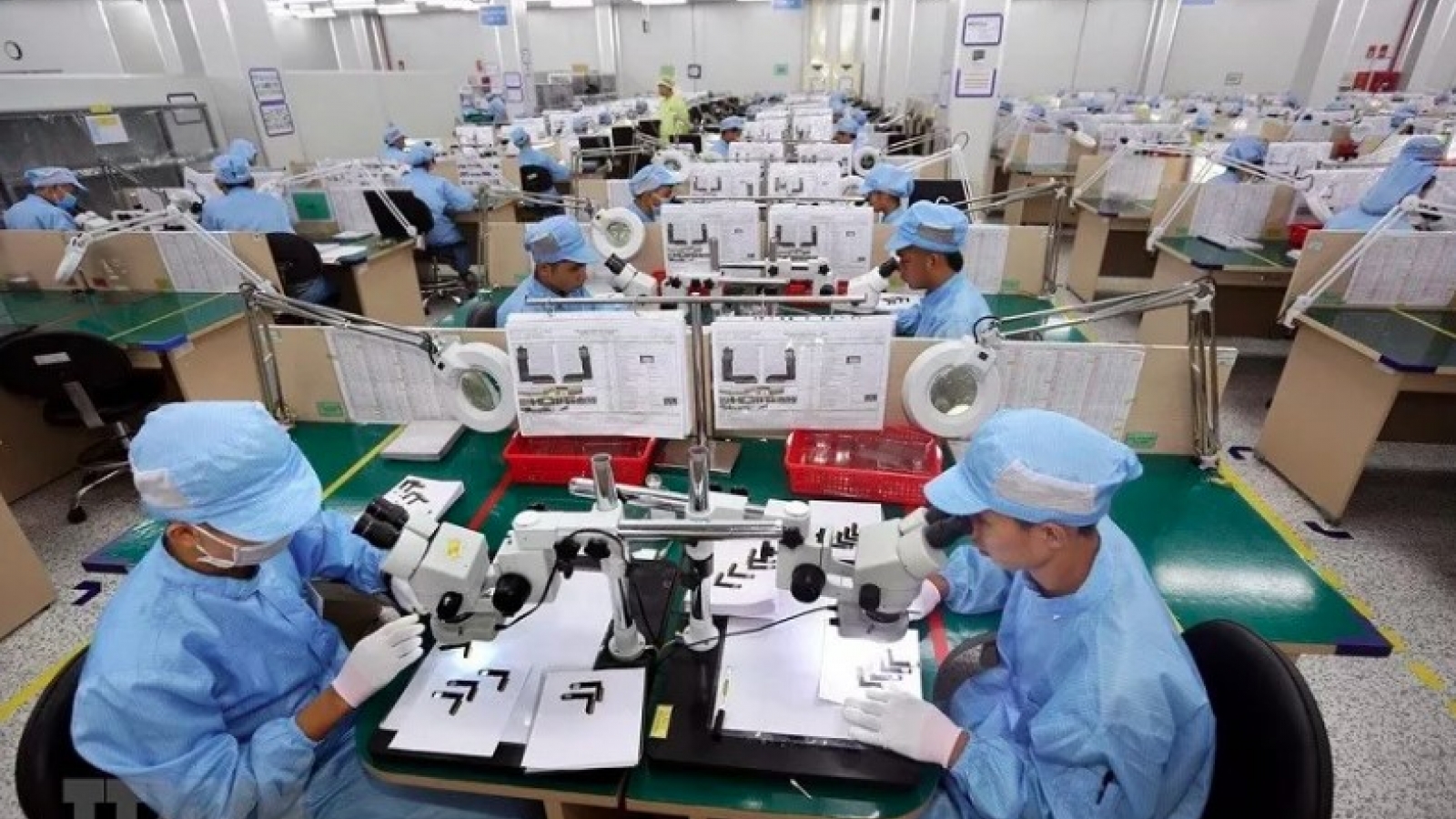 Electronics trade surpasses 2025 full-year total as of mid-September