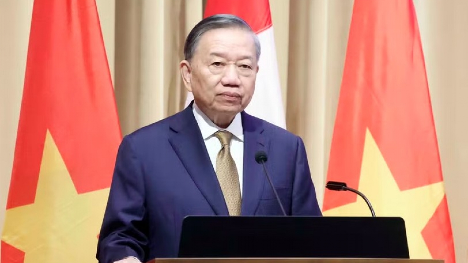Vietnam ready to work with Canada to build substantive Strategic Partnership