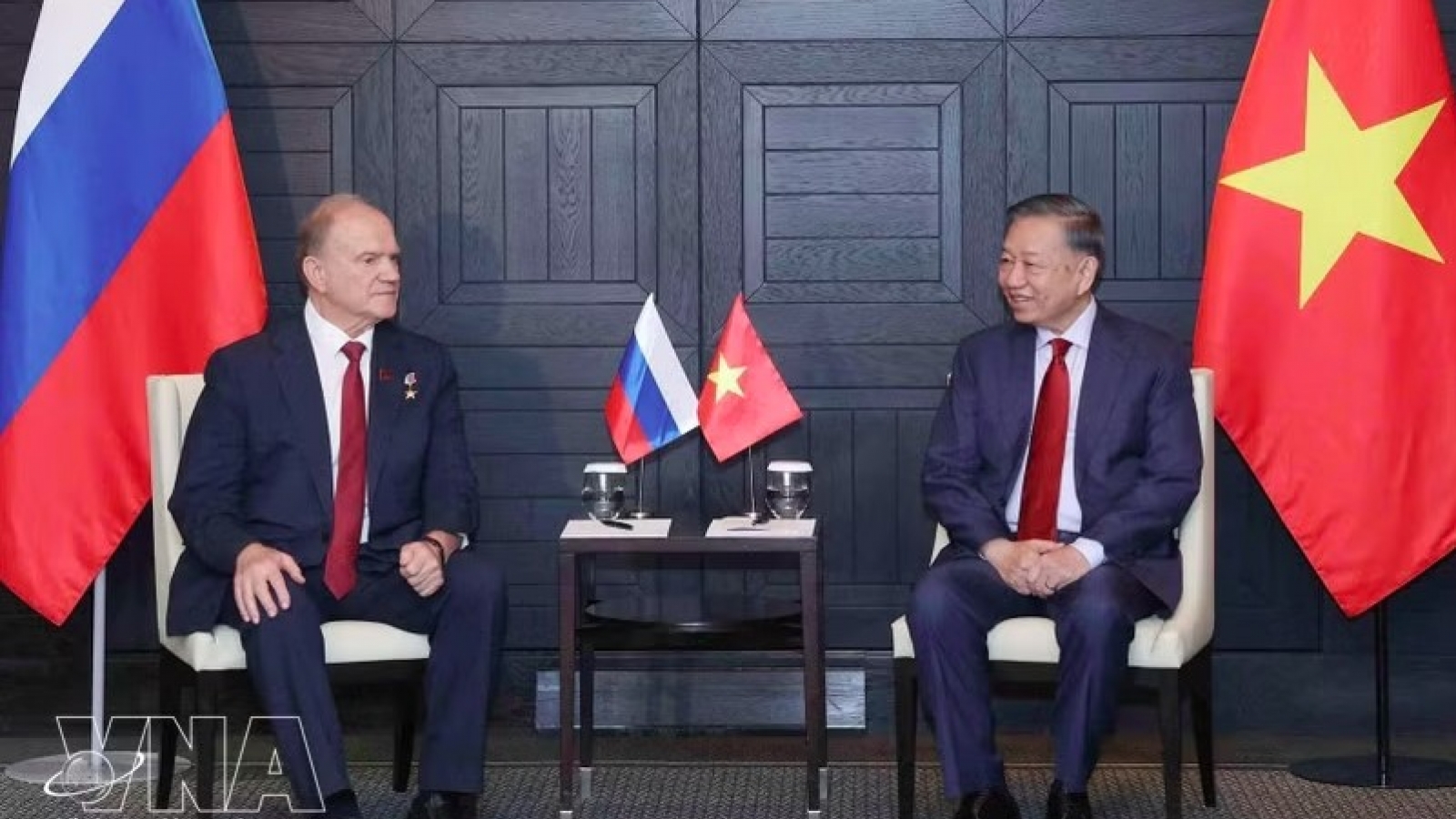 Top Vietnamese leader meets Russian Communist Party chief