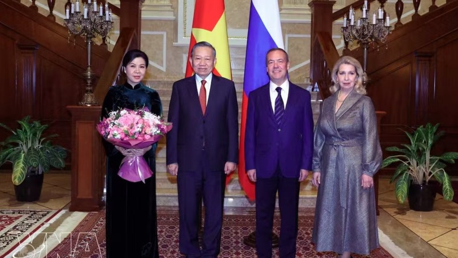 Vietnam treasures comprehensive strategic partnership with Russia