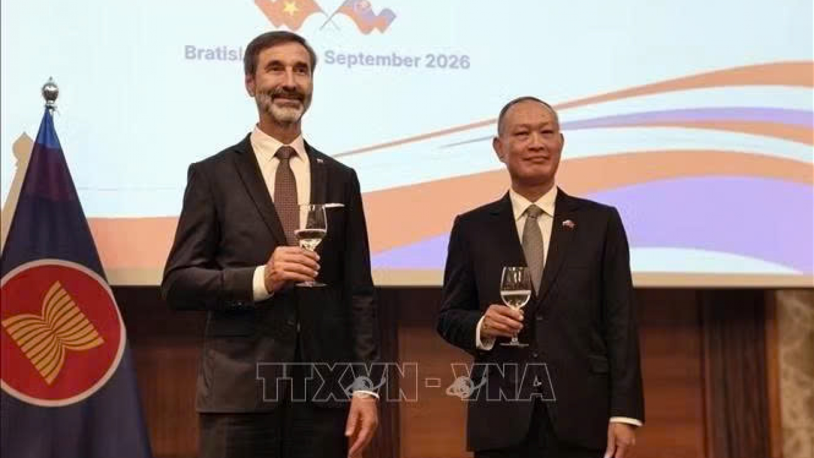 Slovakia highlights Vietnam’s growing international role