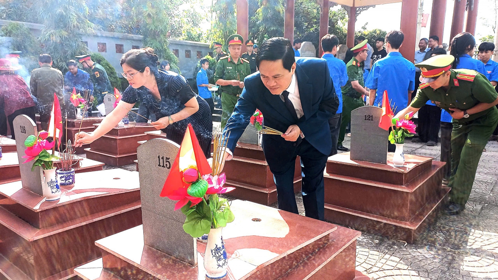 Sơn La: Truy điệu, an táng hài cốt liệt sĩ tại Yên Châu