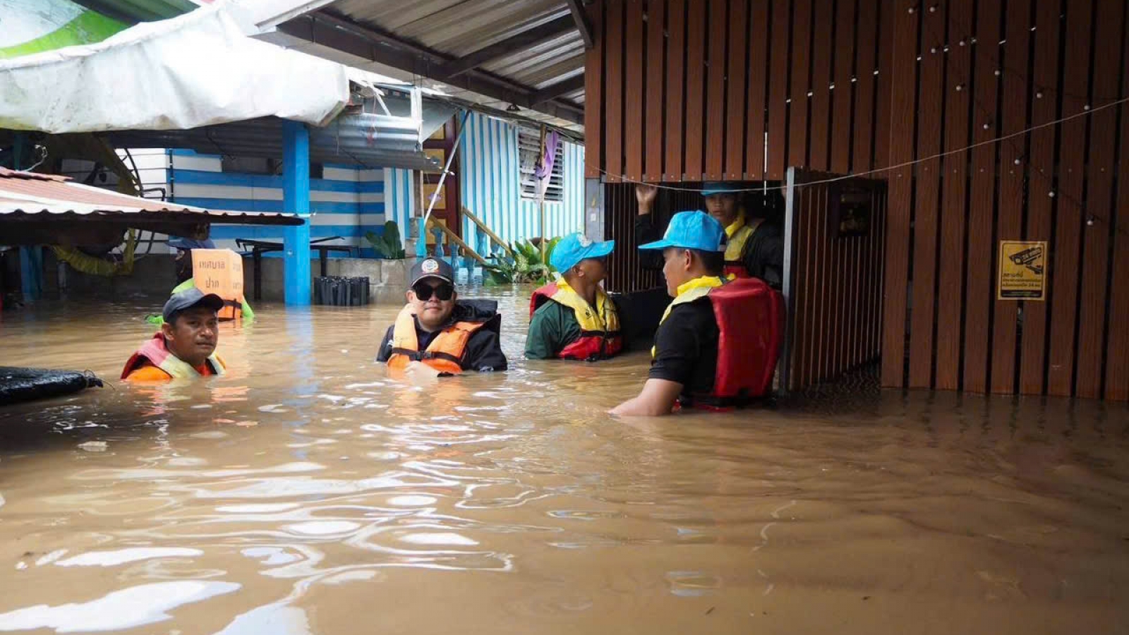 Lũ lụt lịch sử tại Thái Lan: 40 người tử vong, gần 3 triệu người chịu ảnh hưởng