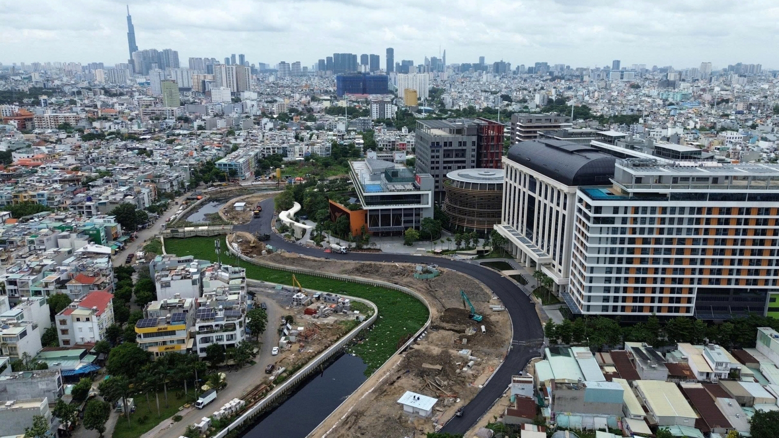 TP.HCM thông xe tuyến đường đầu tiên thuộc dự án rạch Xuyên Tâm