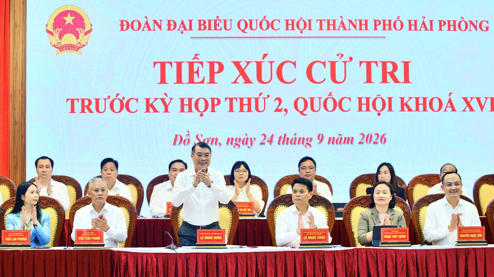 Thủ tướng Lê Minh Hưng tiếp xúc cử tri thành phố Hải Phòng