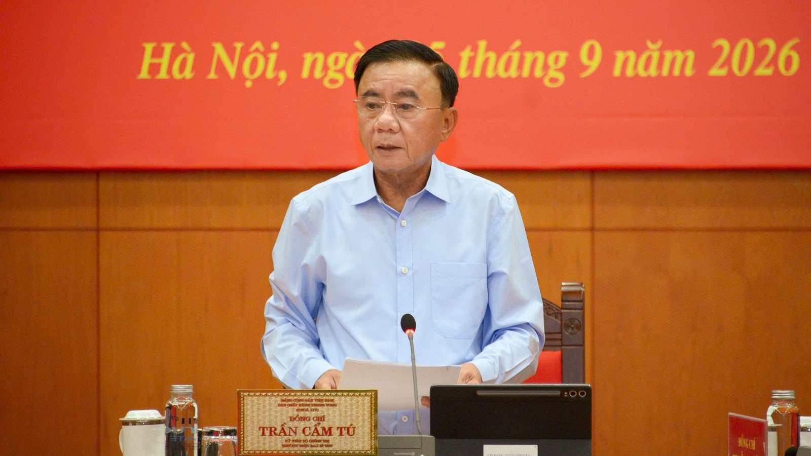 Thường trực Ban Bí thư chủ trì phiên họp về phát triển văn hóa Việt Nam