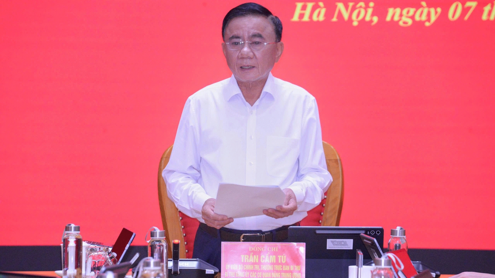 Thường trực Ban Bí thư: Kế hoạch thực hiện nghị quyết phải sâu sát, không sao chép