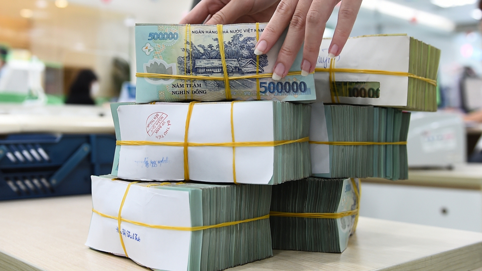 Hiện đại hóa hệ thống ngân hàng, xử lý tổ chức tín dụng yếu kém