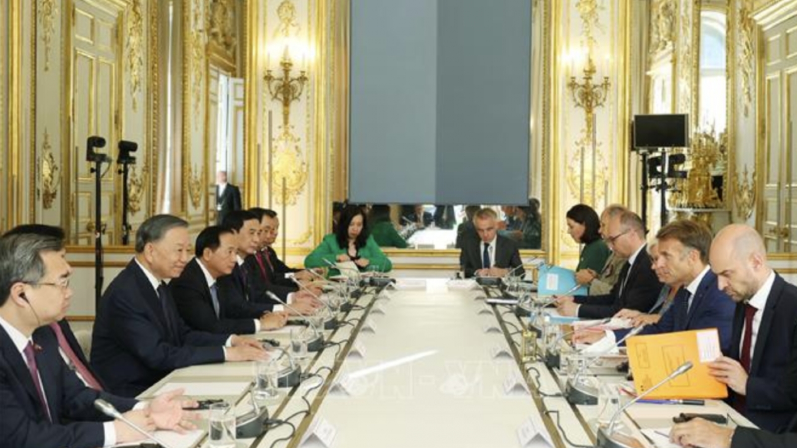 Tổng Bí thư, Chủ tịch nước Tô Lâm hội đàm với Tổng thống Pháp Emmanuel Macron