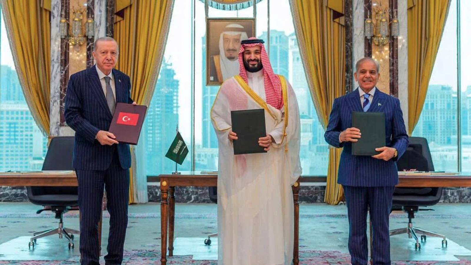 Saudi Arabia, Thổ Nhĩ Kỳ và Pakistan họp khẩn về Hiệp ước Mecaa